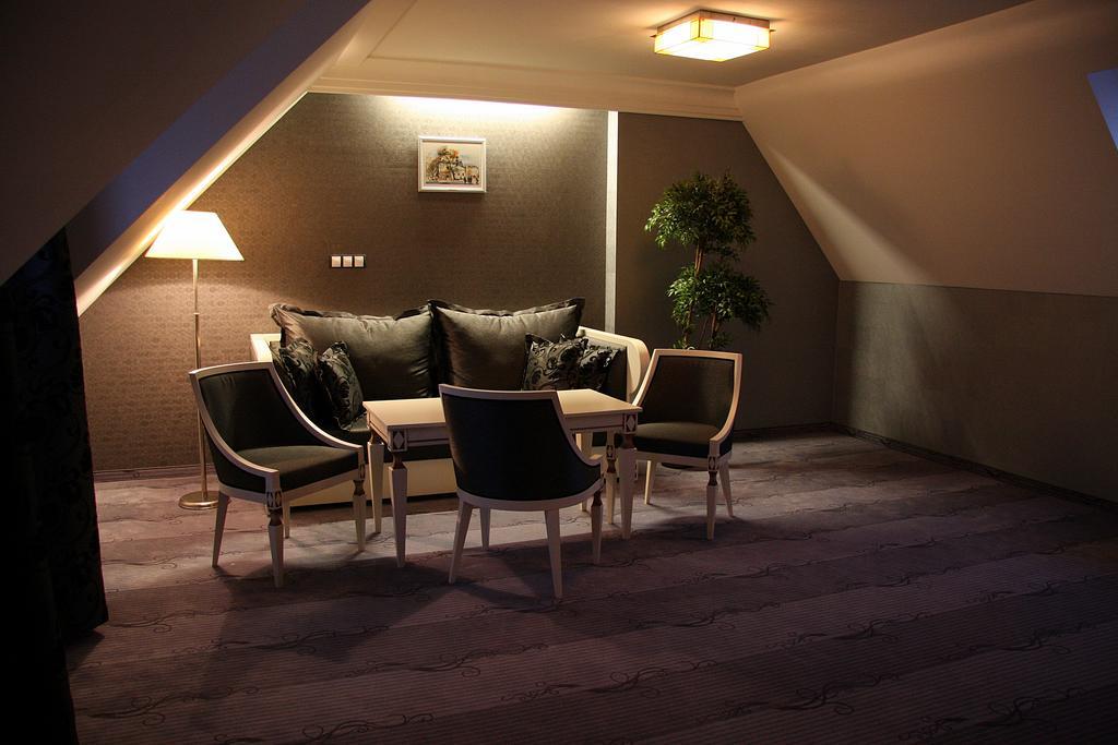 Hotel Wawel Cracovia Habitación foto